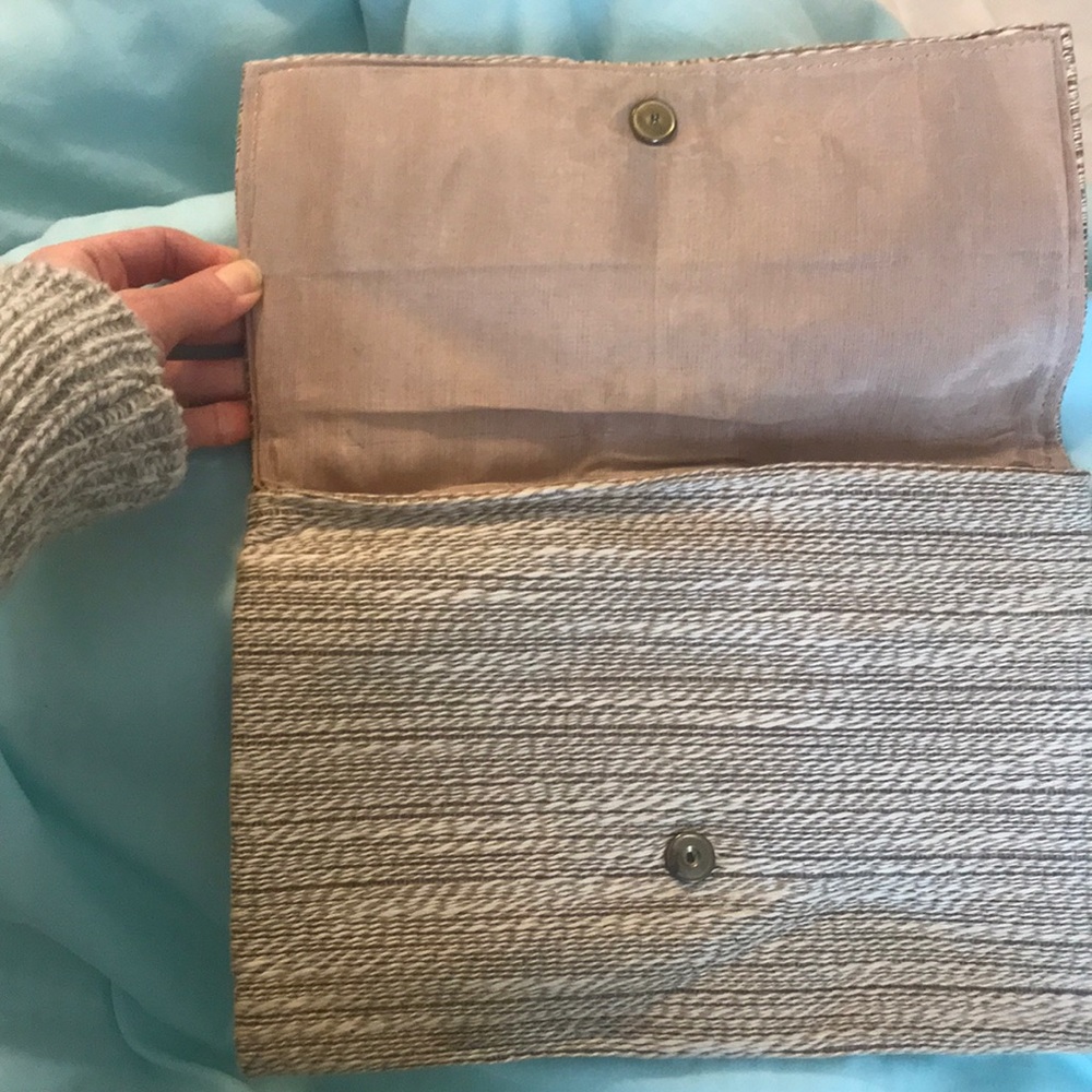 Italian Clutch - Picture 2 of 6